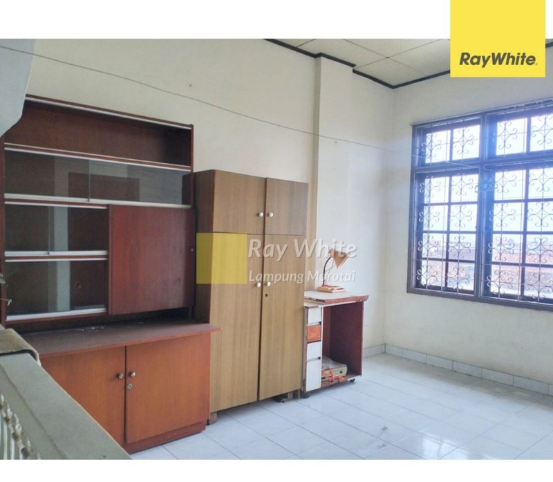 Dijual Ruko 3 Lantai di Teluk Betung selatan