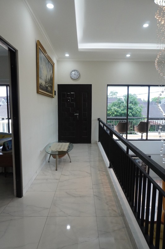 Rumah Bagus, Nyaman dan Asri dalam Cluster di Parung Panjang