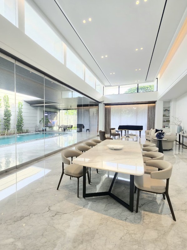 BRAND NEW LUXURIOUS HOUSE AT PONDOK INDAH