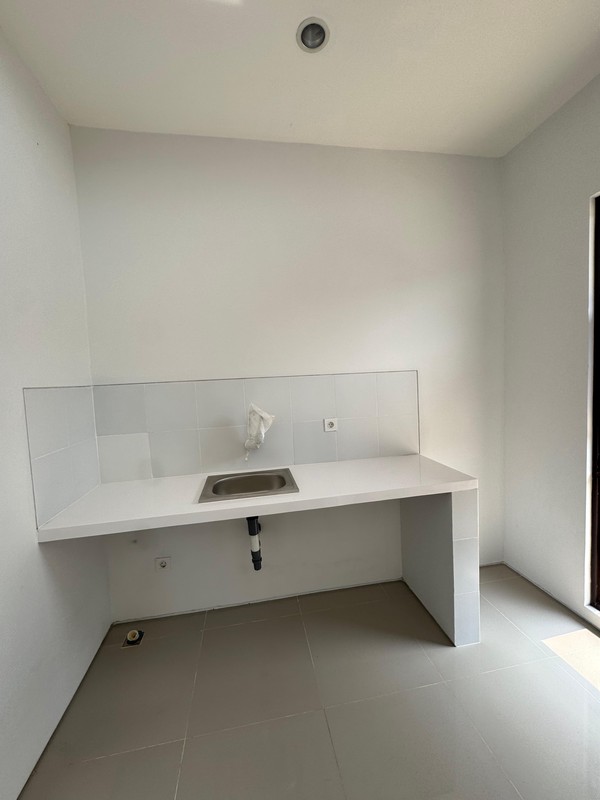 Termurah. Rumah 1 lantai Citra Garden Serpong Chloe, Cisauk