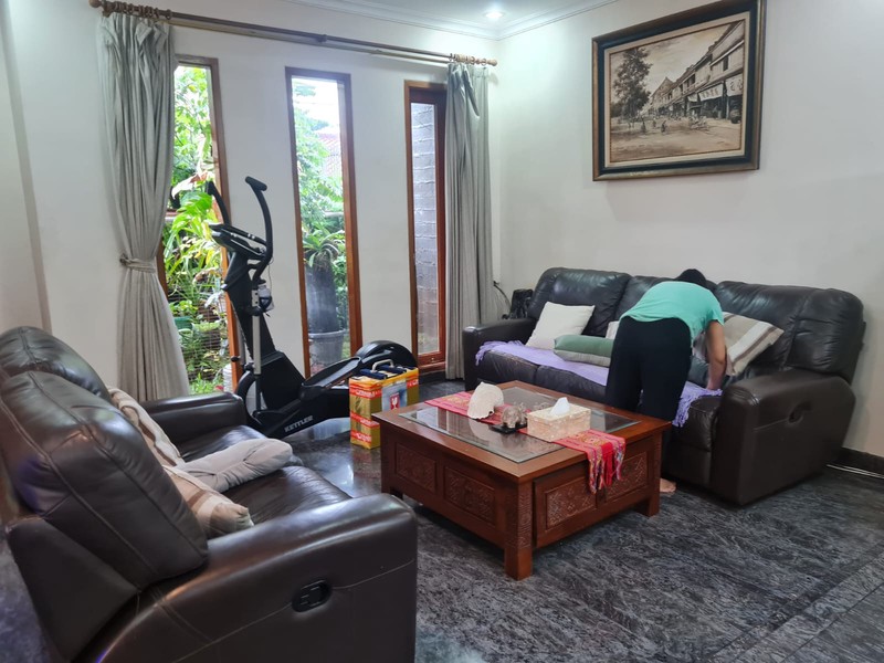 Rumah Siap Huni dan Terawat di Bintaro Jaya Sektor  2