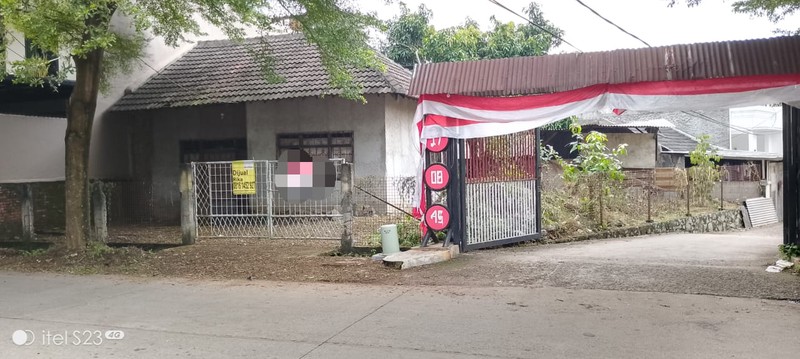 Dijual Tanah ada Bangunan Lokasi di Depan Jalan Cocok Untuk Usaha di daerah Pagedangan Tangerang 