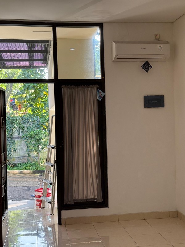 Hunian Minimalis dalam Komplek One Gate System Dekat Akses Tol Limo