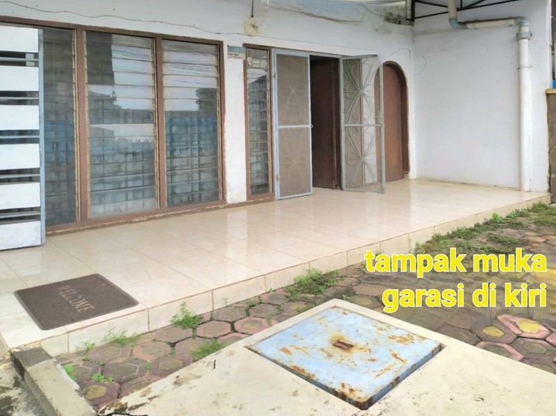 Rumah tua masih kokoh di Tanah Sereal Raya, Tambora. Bisa untuk hunian maupun usaha