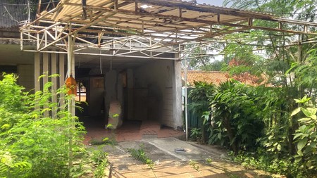Rumah Hitung Tanah di Bawah NJOP Di Jalan Raya Prapanca Kebayoran Baru