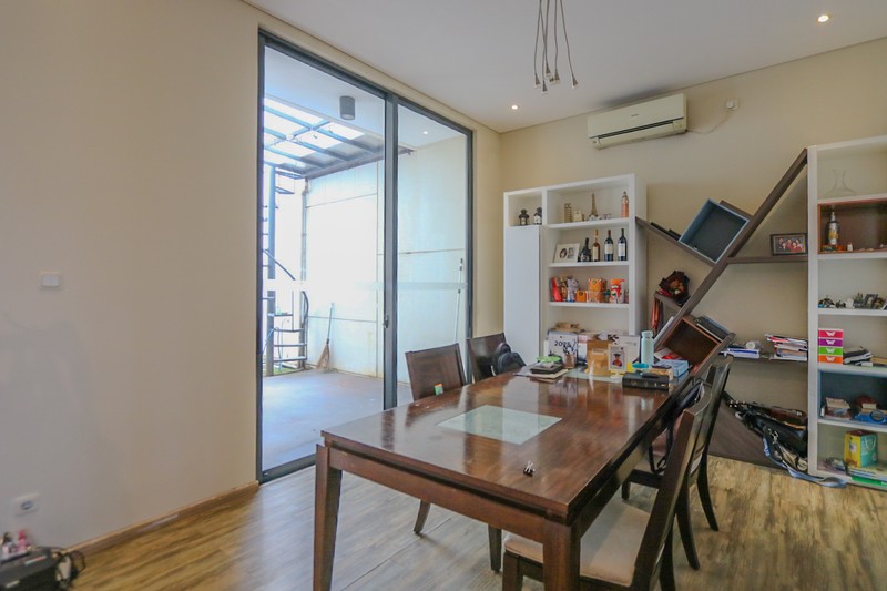 Rumah Mewah Lancewood Navapark BSD City dekat Botanic Villa & Tol