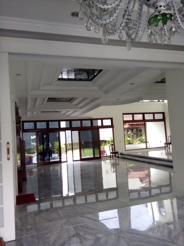 Rumah Bagus Di Pondok Indah, Jakarta Selatan 