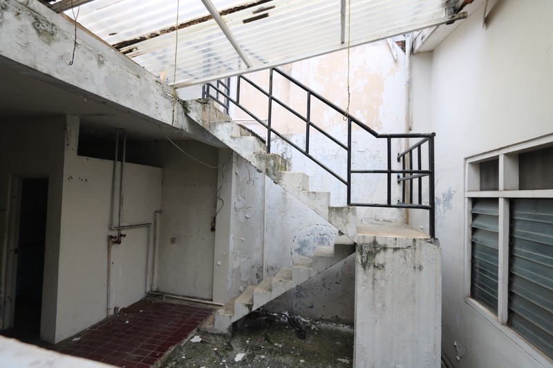 RUMAH LUAS RAGUNAN DEKAT AMPERA, HARGA TERBAIK