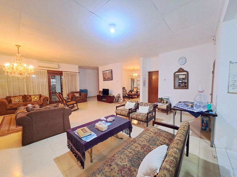 Rumah Mewah di Cilandak Barat dekat Pondok Indah Jagakarsa Kemang