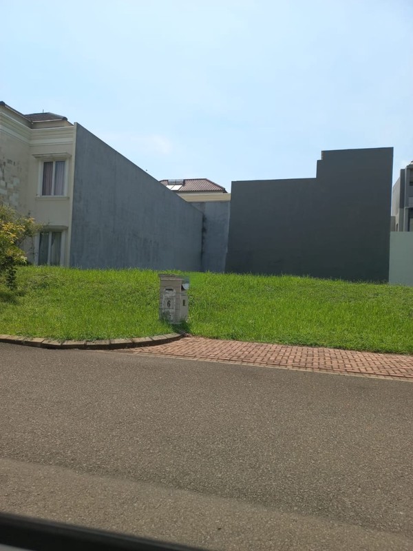 Kavling Exclusive Di Cluster The Crown Sumarecon Serpong Dekat Mall Sumarecon Serpong 