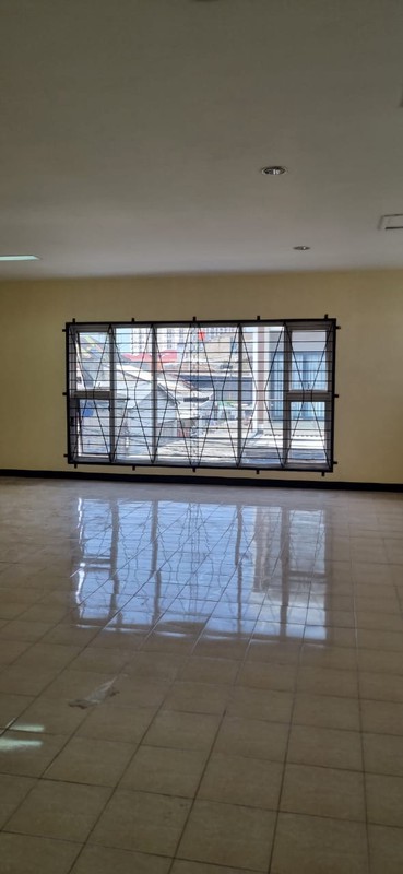 Dijual / Disewa Rumah Toko Andir Mainroad