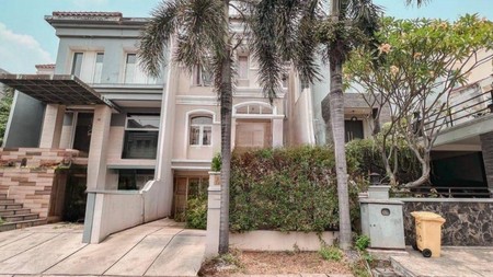 Rumah 2Lantai di Komplek Perumahan Permata Mediterania Jakarta Selatan