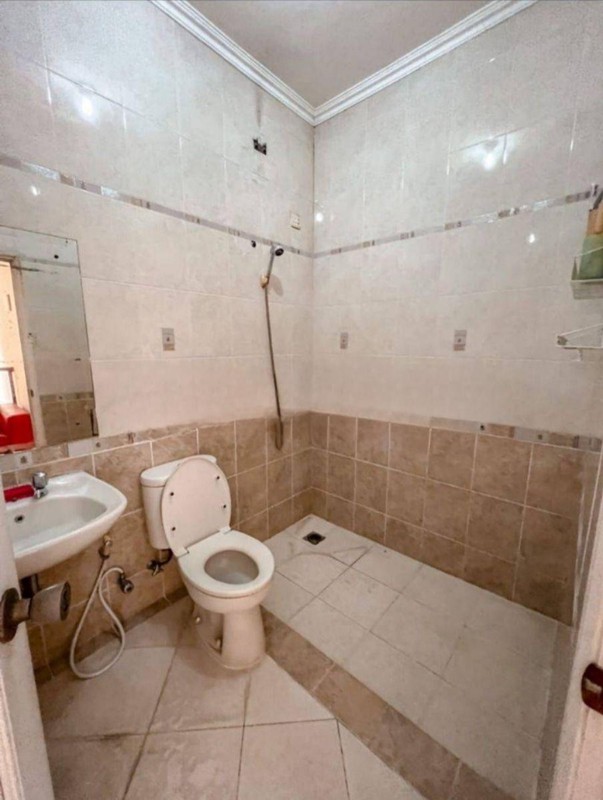 Rumah 2Lantai di Komplek Perumahan Permata Mediterania Jakarta Selatan