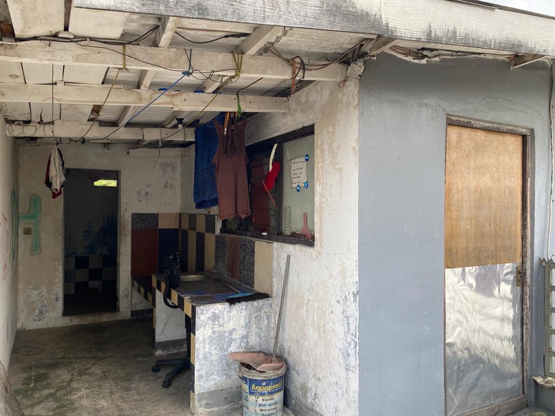 Gudang - Bengkel Lokasi Strategis di  Bintaro, Jakarta Selatan