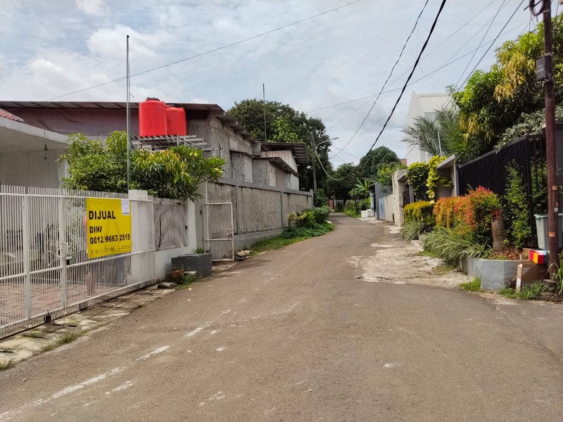 Dijual Cepat Murah Rumah Asri Akses 2 Mobil Kowilhan Cipayung 3 Km Tol Jorr bambu apus