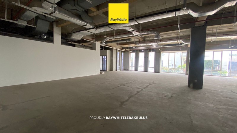 Disewakan Commercial Space di Area Premium Kemang Raya, Jakarta Selatan. Cocok untuk Restaurant / Retail Store