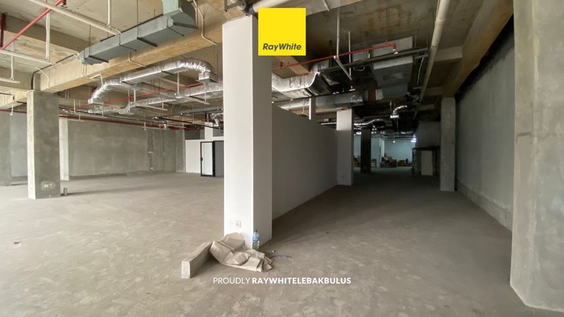 Disewakan Commercial Space di Area Premium Kemang Raya, Jakarta Selatan. Cocok untuk Restaurant / Retail Store