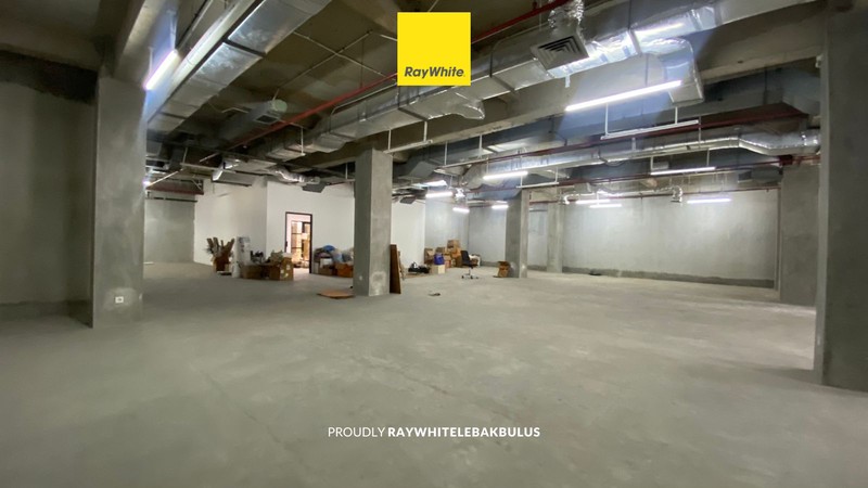 Disewakan Commercial Space di Area Premium Kemang Raya, Jakarta Selatan. Cocok untuk Restaurant / Retail Store