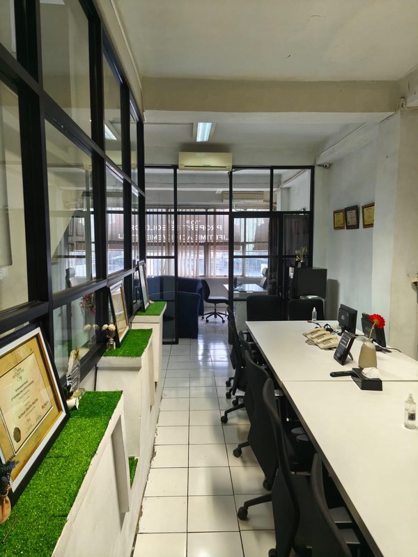 Disewa Ruko Lokasi Strategis Di Jl. Radio Dalam Raya, Gandaria Utara, Jakarta Selatan