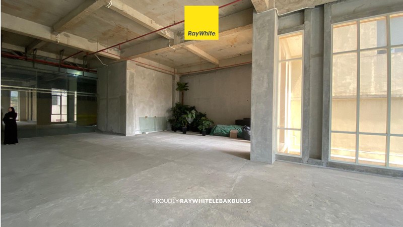 Disewakan Commercial Space di Area Premium Kemang Raya, Jakarta Selatan. Cocok untuk Restaurant / Retail Store 