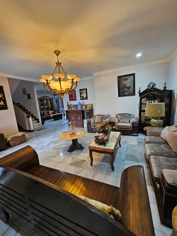 DIJUAL CEPAT BaLi  View Rumah Dalam Komplek 1 Gerbang masuk Keamanan 24 jam  