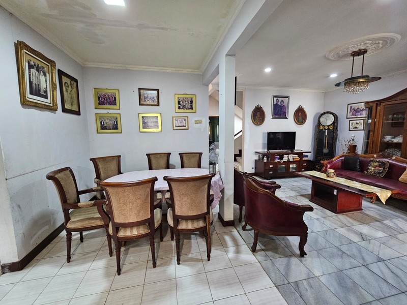 DIJUAL CEPAT BaLi  View Rumah Dalam Komplek 1 Gerbang masuk Keamanan 24 jam  