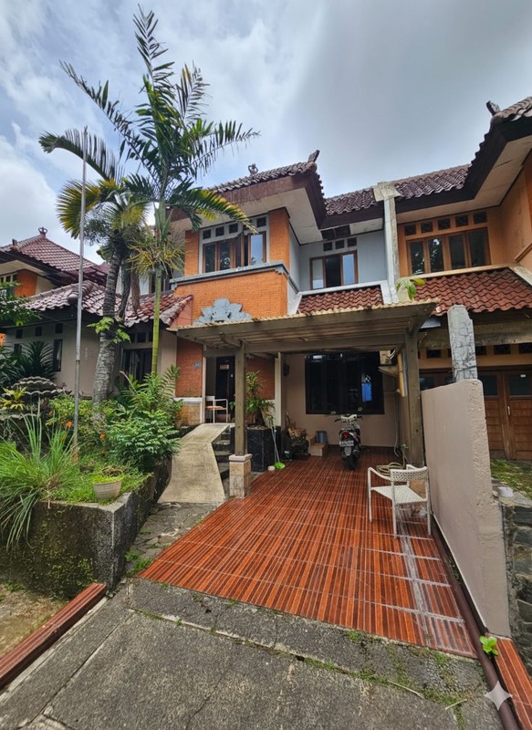 DIJUAL CEPAT BaLi  View Rumah Dalam Komplek 1 Gerbang masuk Keamanan 24 jam  