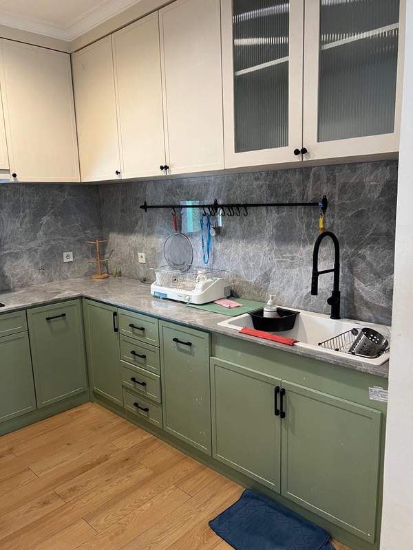 Dijual Rumah Dengan Lahan Yang Luas di Menjangan Ciputat 