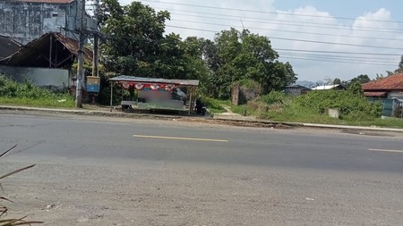 Dijual Tanah Komersial Di Kota Gombong, Tepi Jalan Raya Yos Sudarso (Jalan Nasional), Kebumen, Jawa Tengah