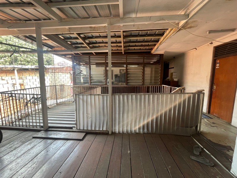 ijual Rumah Dua Lantai di Kebayoran Baru - Bisa untuk Hunian atau kost2an