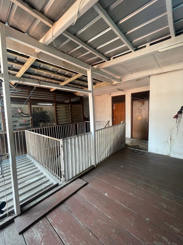 ijual Rumah Dua Lantai di Kebayoran Baru - Bisa untuk Hunian atau kost2an