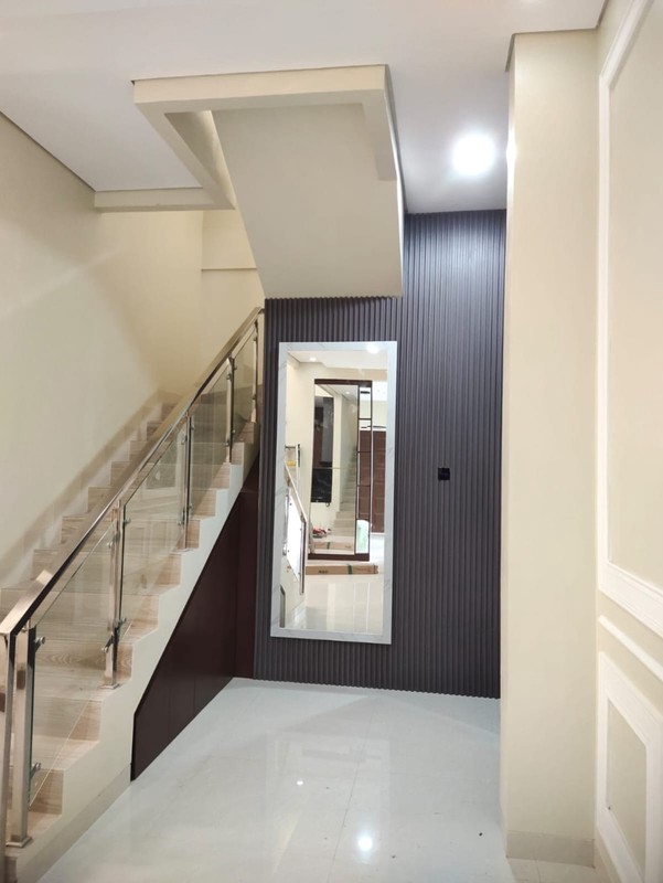 Rumah Di Anggrek Loka BSD Tangerang Selatan 