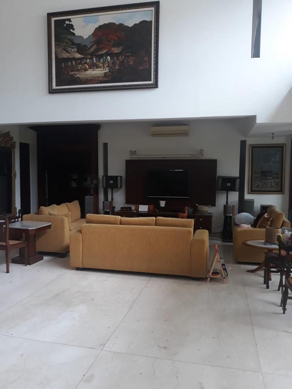 Dijual Rumah Bagus Siap Huni Dua Lantai di Bintaro Sektor 7