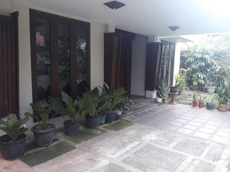 Dijual Rumah Bagus Siap Huni Dua Lantai di Bintaro Sektor 7