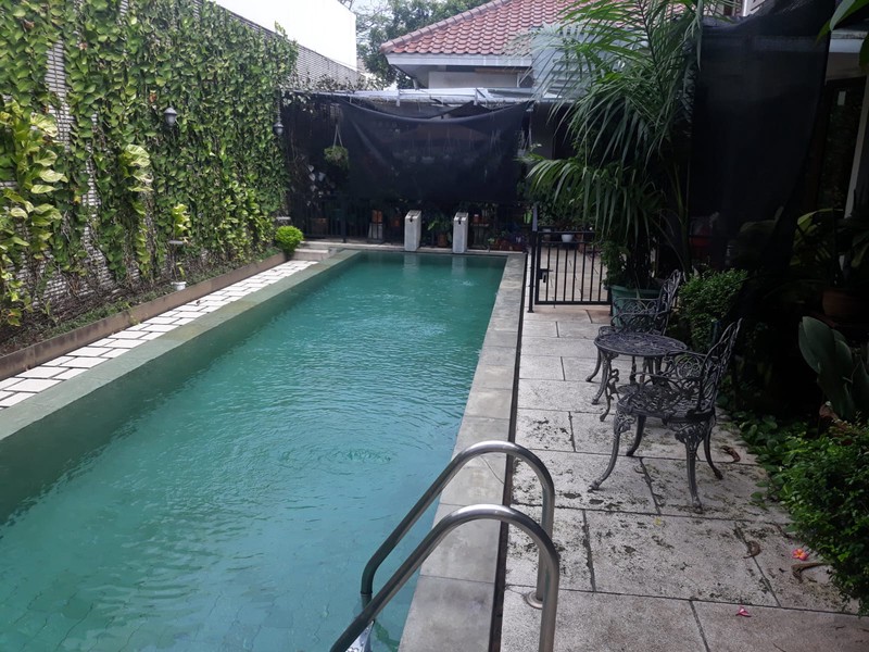 Dijual Rumah Bagus Siap Huni Dua Lantai di Bintaro Sektor 7