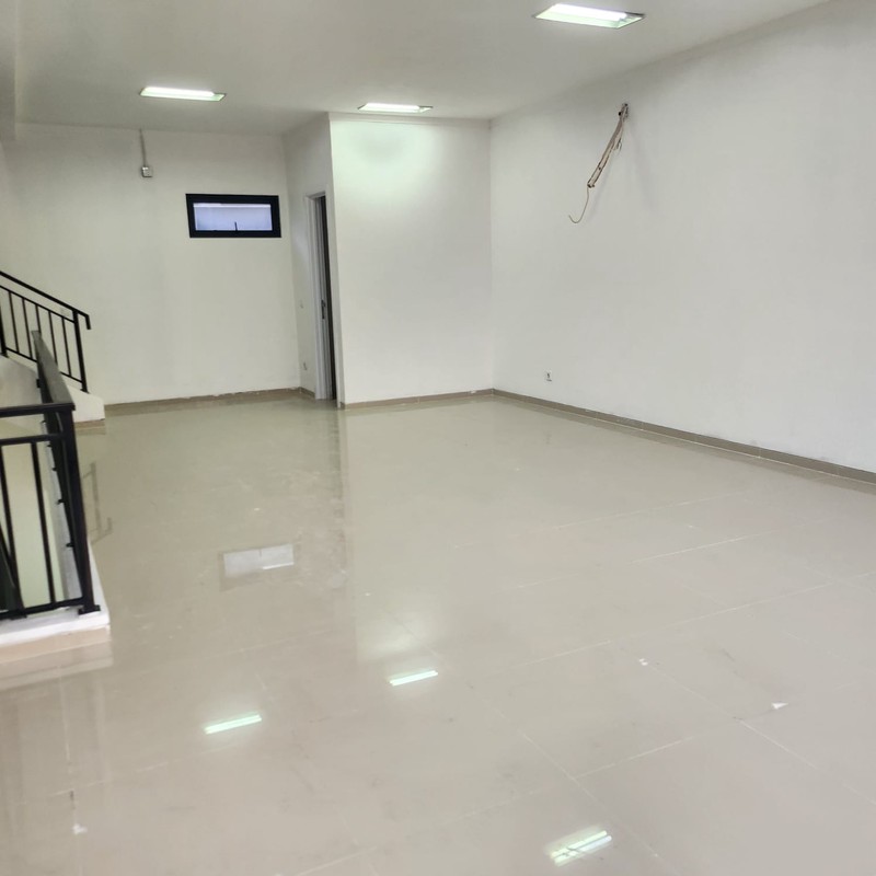 Ruko Strategis di Area Comersil Bintaro 