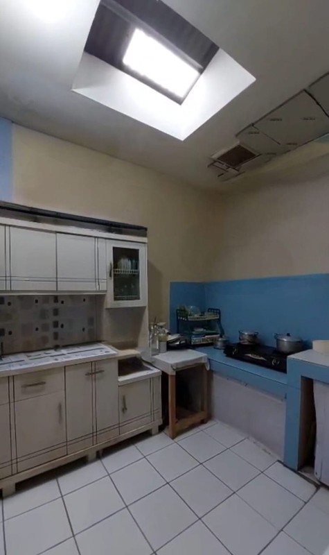 Dijual Cepat Rumah Asri Taman Tiga Putri - Cinere