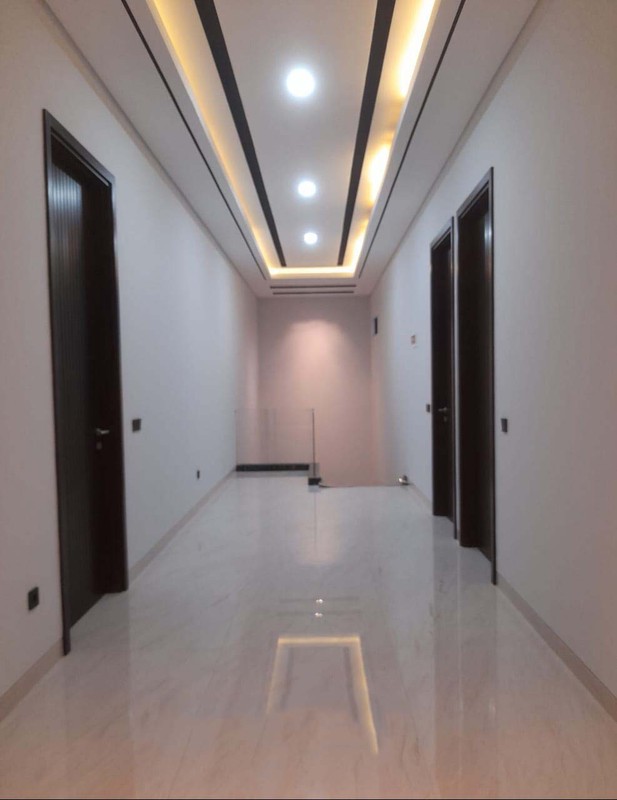 Dijual Rumah Newton Hill Citraland Surabaya - Mewah dan Baru Gress