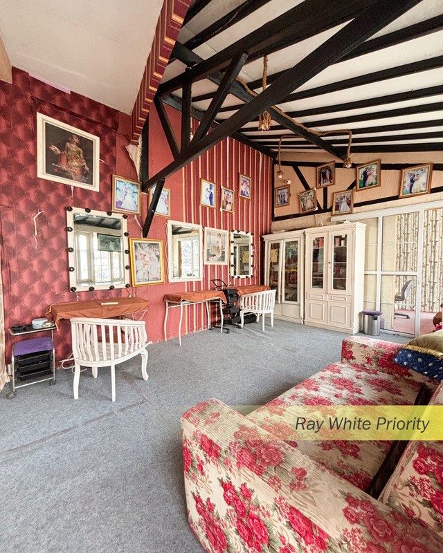 AREA COMERSIAL/RUANG USAHA STRATEGIS DI DEPOK, JAWA BARAT