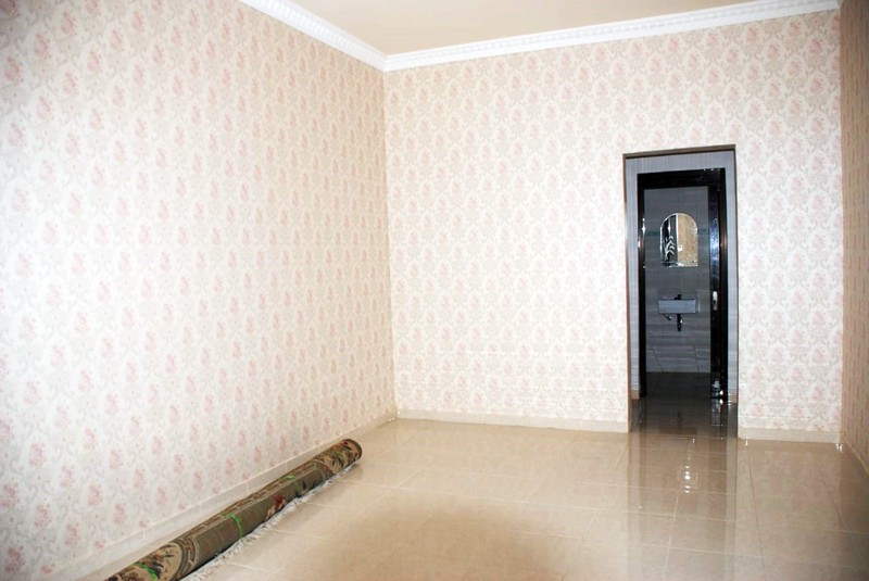 Rumah di ARAYA Tahap 2 Surabaya Timur, Minimalis Modern, Row Jalan Lebar, Siap Huni