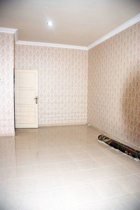 Rumah di ARAYA Tahap 2 Surabaya Timur, Minimalis Modern, Row Jalan Lebar, Siap Huni