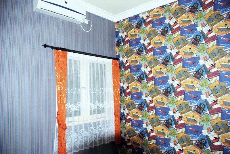 Rumah di ARAYA Tahap 2 Surabaya Timur, Minimalis Modern, Row Jalan Lebar, Siap Huni