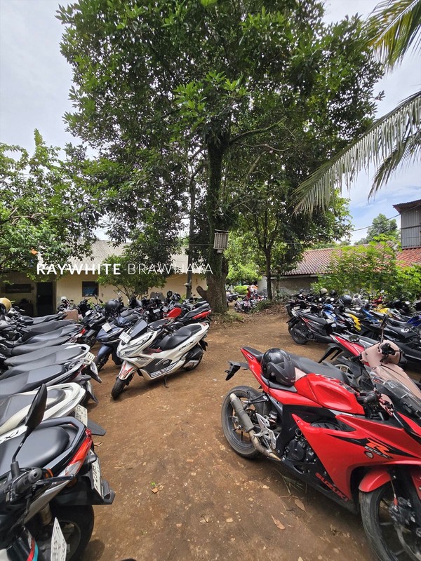 Tanah Dan Bangunan Lokasi Strategis Area Lenteng Agung Jagakarsa