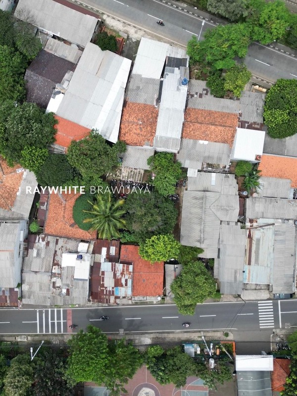 Tanah Dan Bangunan Lokasi Strategis Area Lenteng Agung Jagakarsa