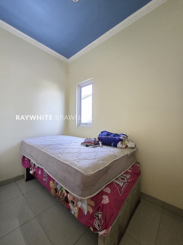 Rumah Siap Huni Bangunan 2 Lantai Area Kramat Jati 