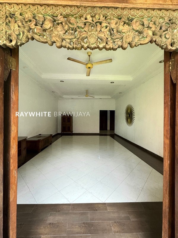 Rumah Siap Huni Lokasi Strategis Area Kebayoran Baru