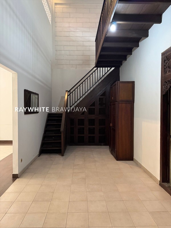 Rumah Siap Huni Lokasi Strategis Area Kebayoran Baru