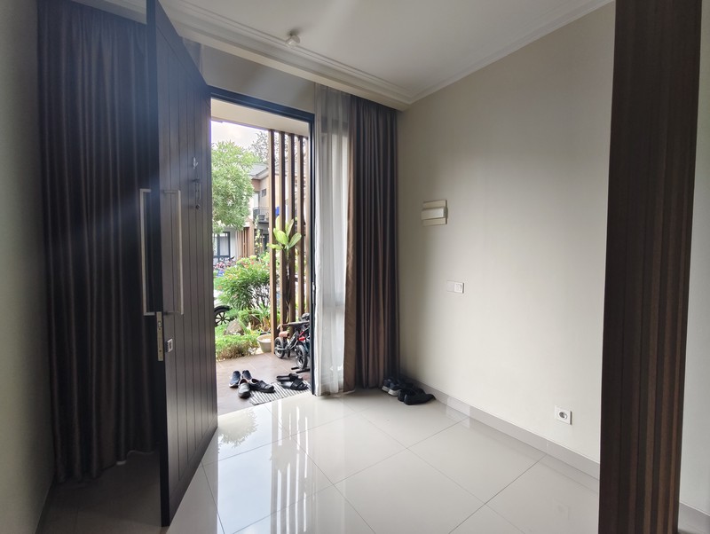 Rumah Kota Wisata Cluster Baru