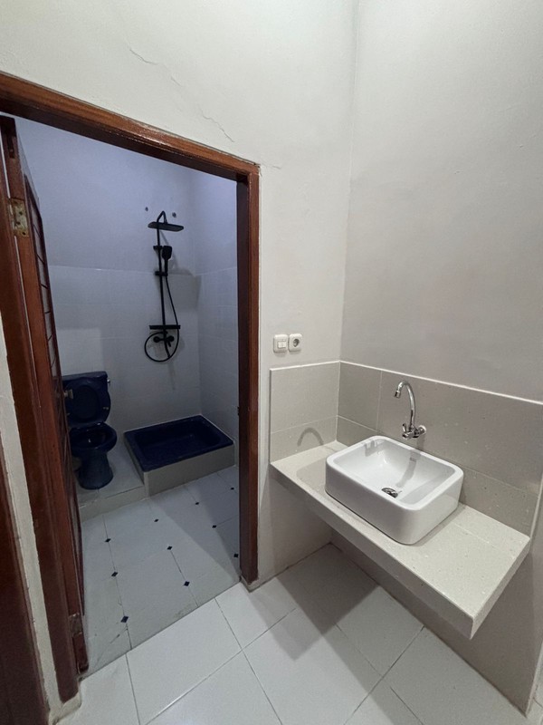 Rumah baru Renovasi, Lokasi strategis bebas banjir di Bintaro Sektor 2