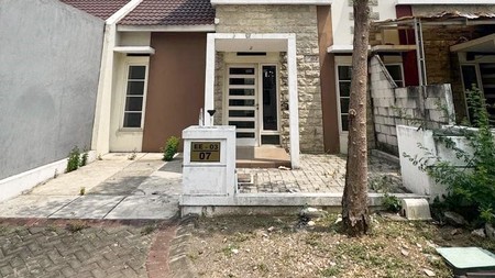 RUMAH BARU di Puri Surya Jaya Valencia Icon Sidoarjo, Lingkungan Asri & Nyaman - LM -